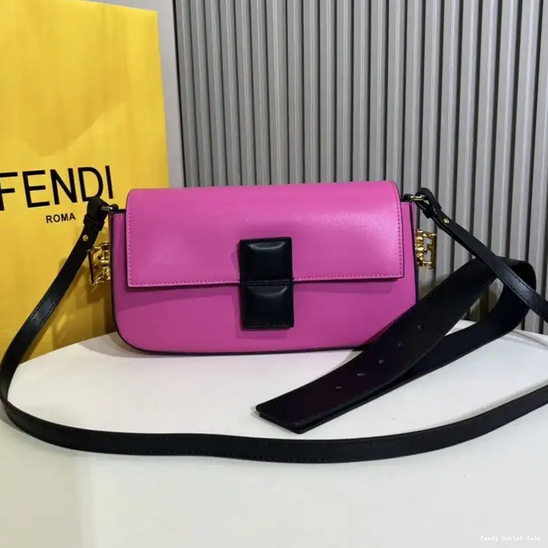Cheap In Rose Baguette Twist Leather Bag Medium Fendi Nappa 0705